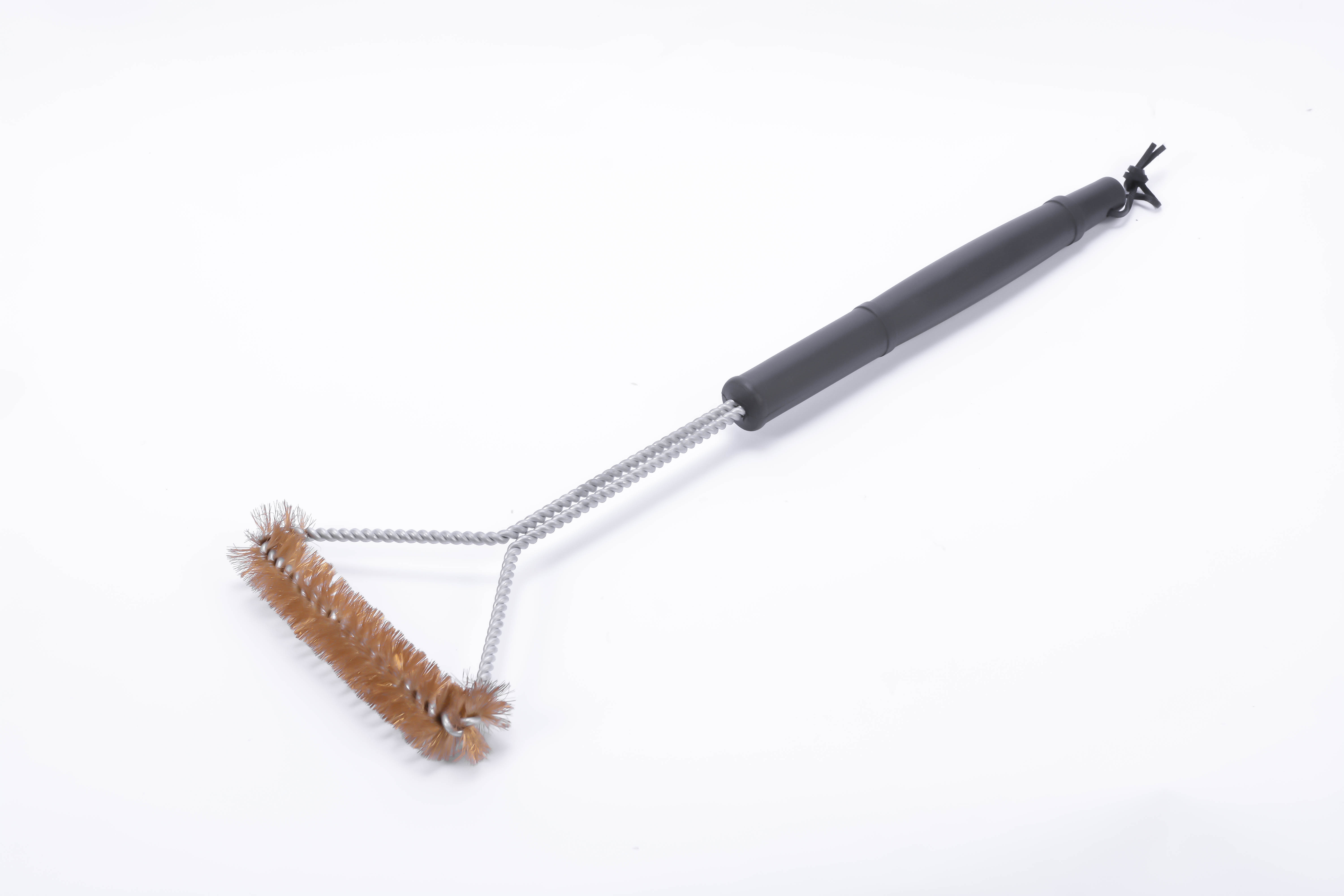 TRIANGLE GRILL BRUSH 53CM HOUSE